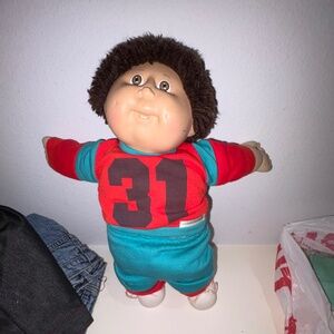 Vintage 1985 cabbage patch doll boy brown hair toy jogging suit- EUCVintage